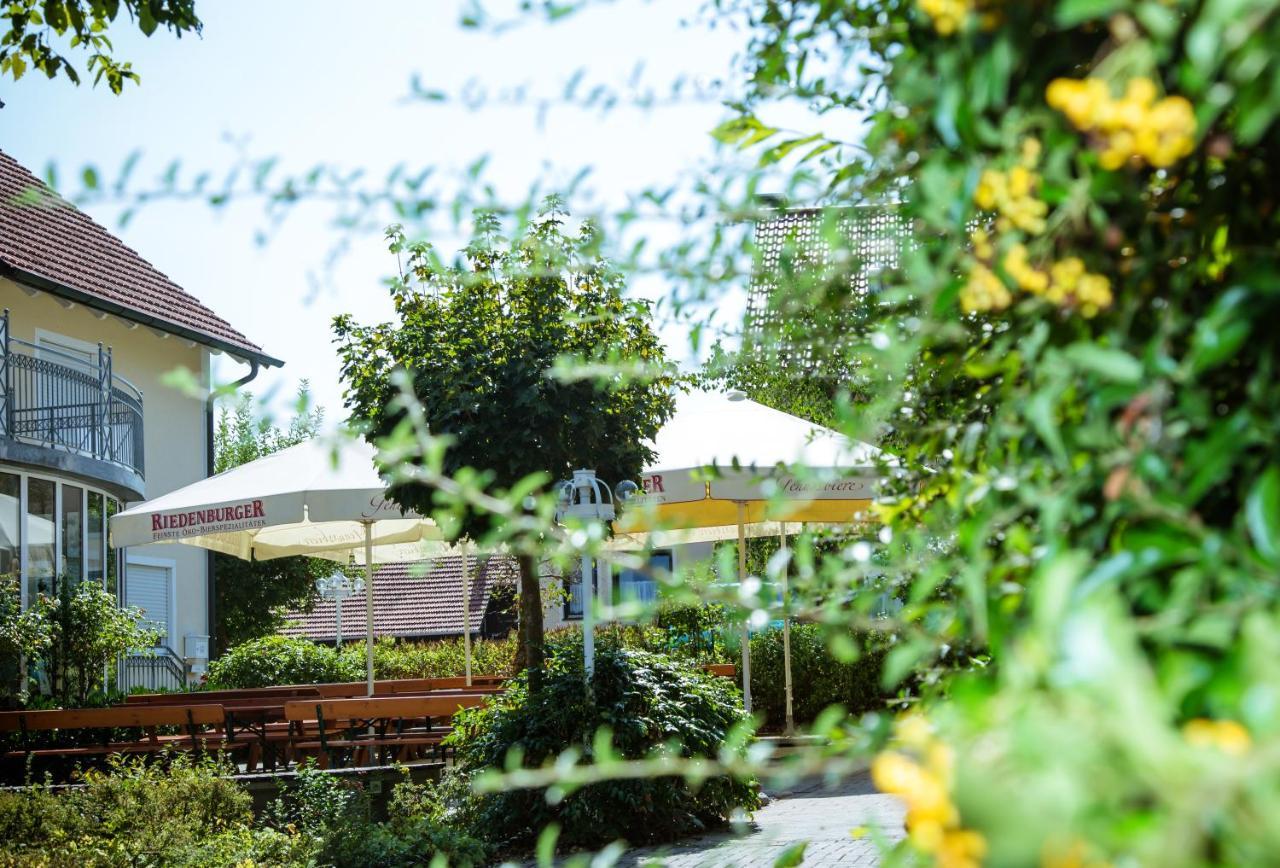 Landhotel Schneider リーデンブルク エクステリア 写真