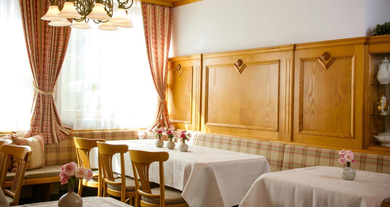Landhotel Schneider リーデンブルク エクステリア 写真