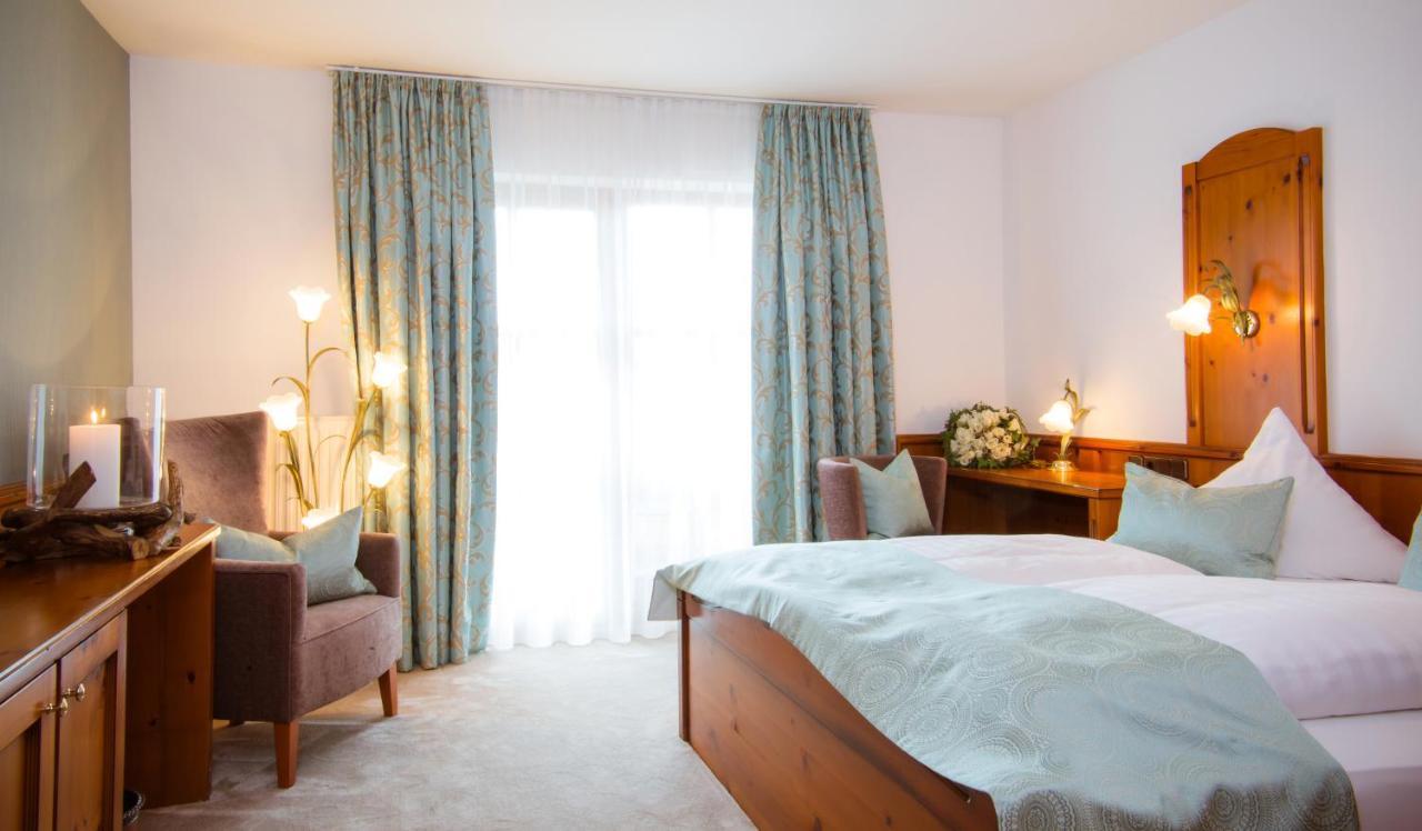 Landhotel Schneider リーデンブルク エクステリア 写真